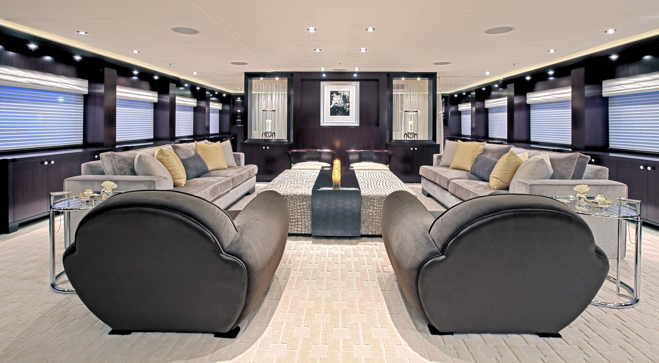 Carpe Diem Yacht interior lounge