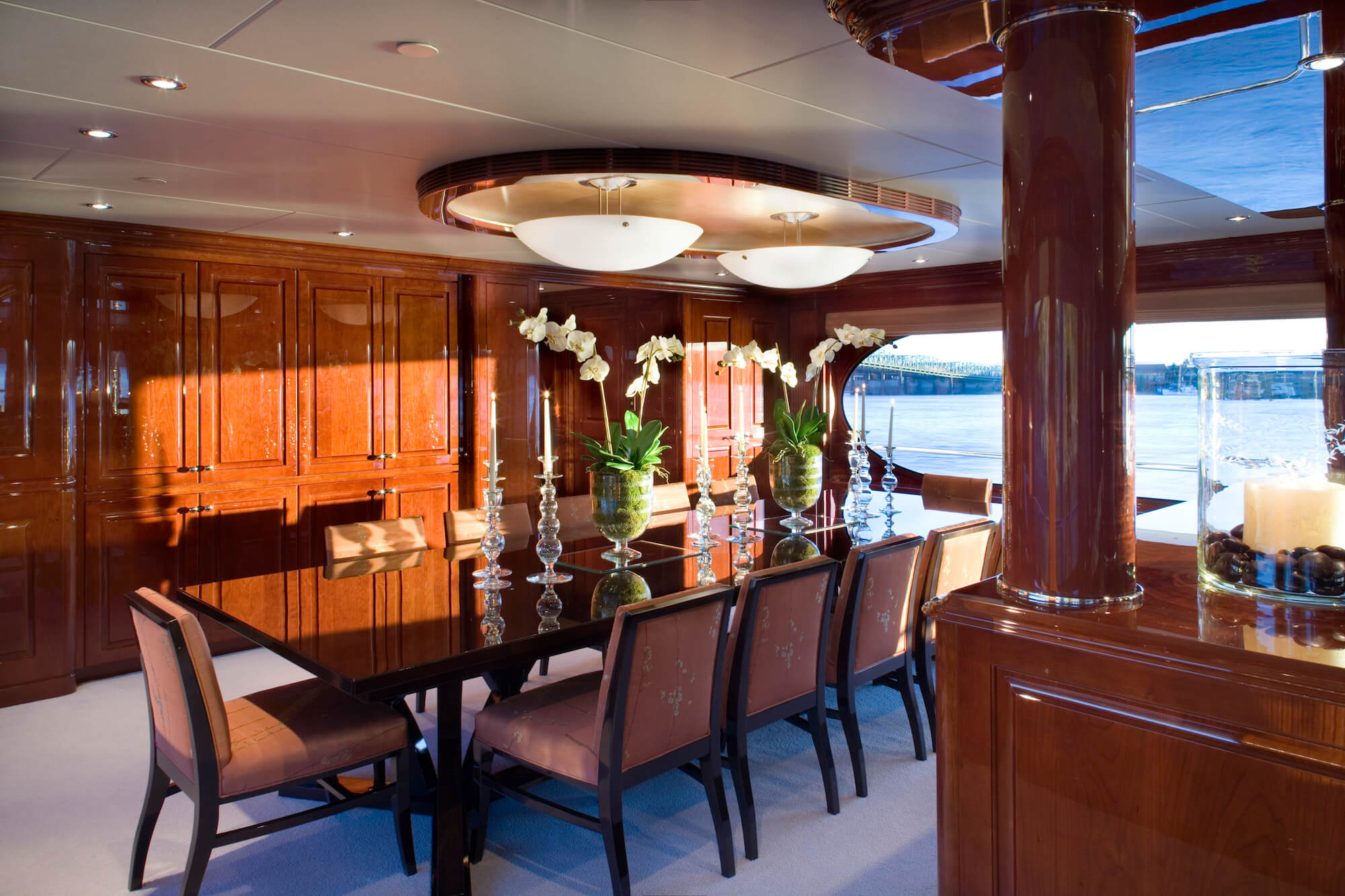 Marathon luxury yacht dining area